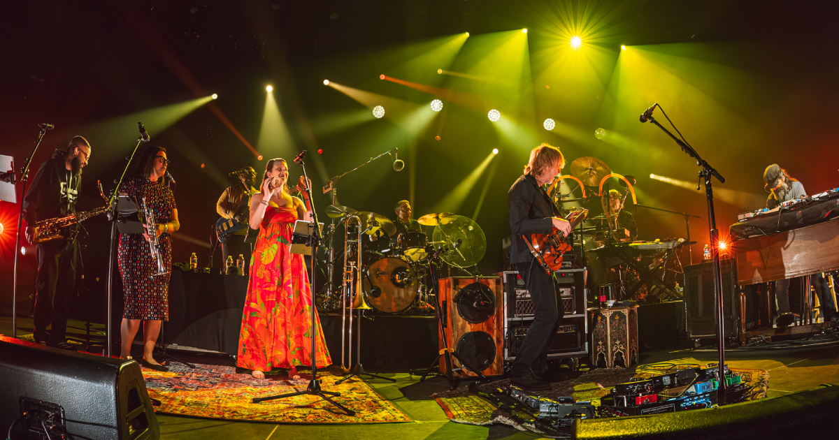 Trey Anastasio playing live